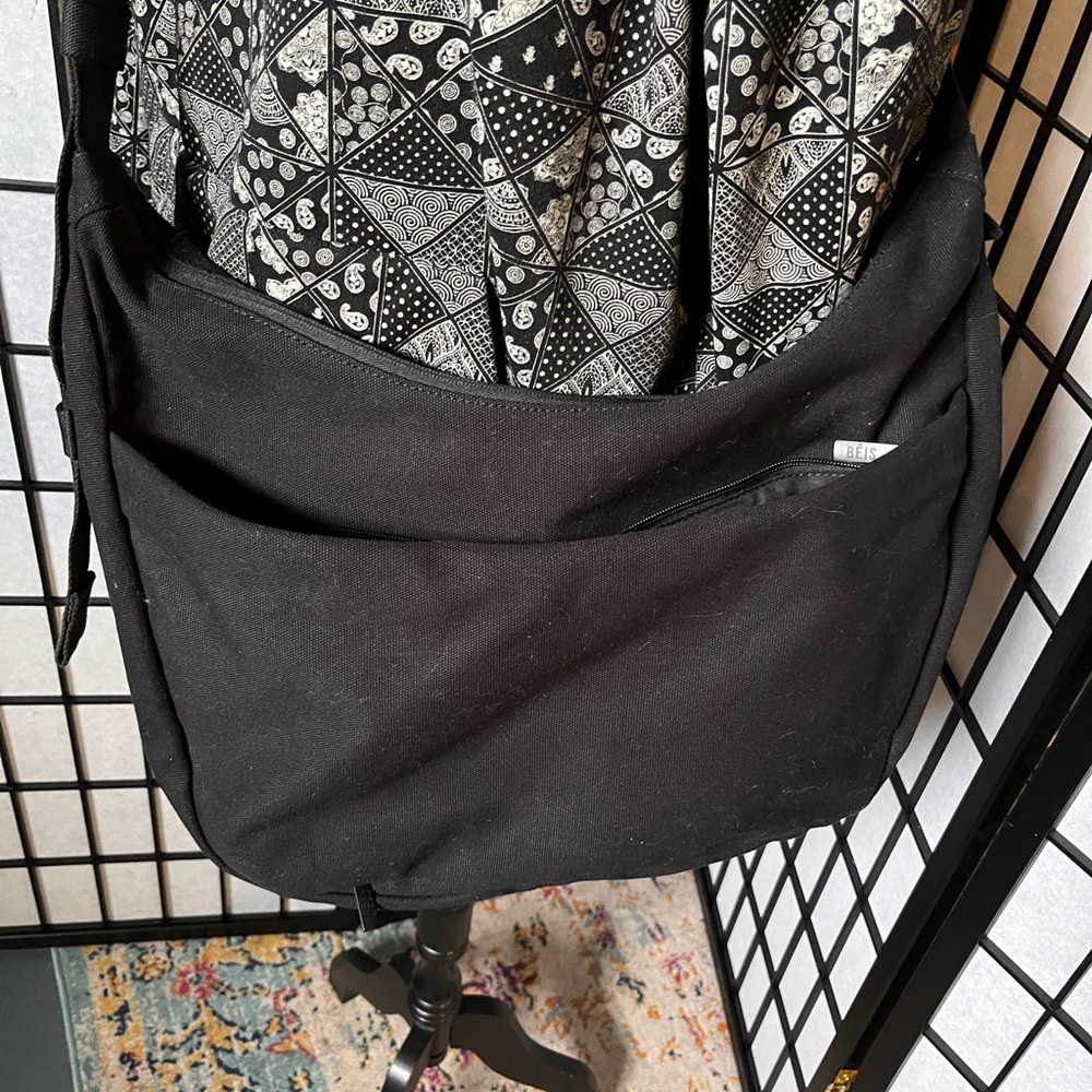 BEIS Carryall Crossbody - Picture 3 of 6